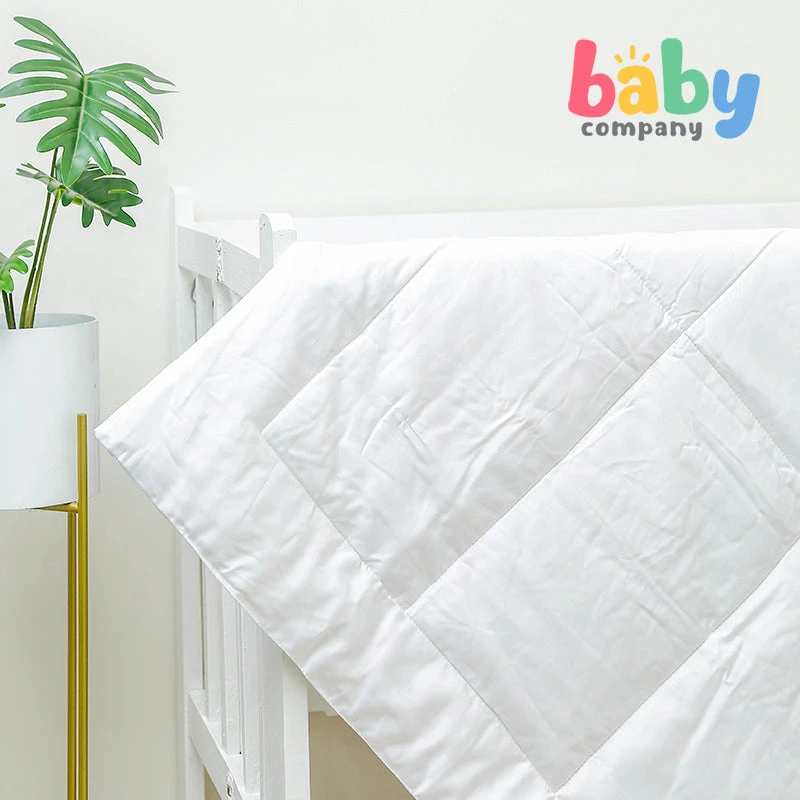 Sleepery Organic Bamboo Baby Comforter - White 2 Sleepery Organic Bamboo Baby Comforter - White - Image 2
