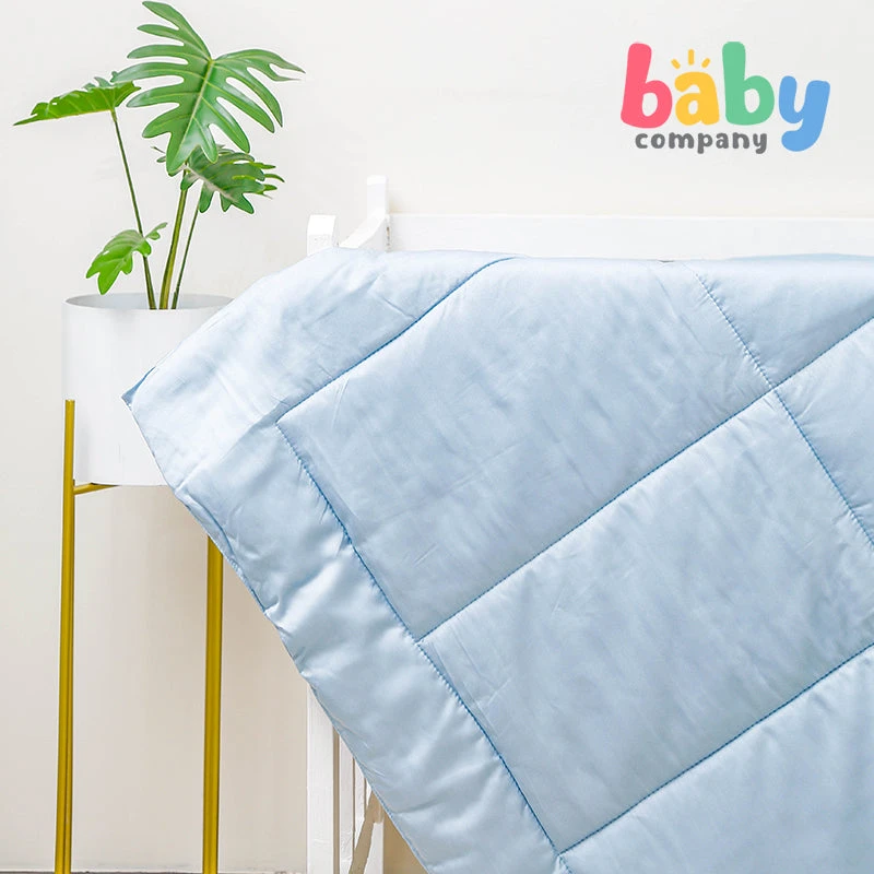 Sleepery Organic Bamboo Baby Comforter - Blue 2 Sleepery Organic Bamboo Baby Comforter - Blue - Image 2